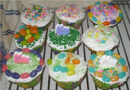 Easter cupcakes3.JPG